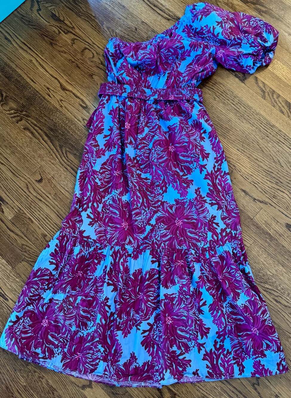 Lilly Pulitzer - Picture 5 of 5